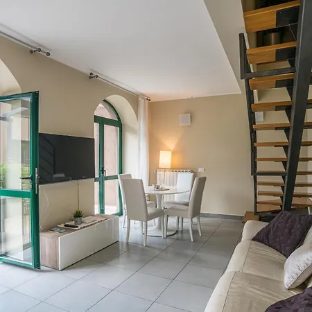 Guesthost - Flat X4 In With Swimming Pool! Apartment *