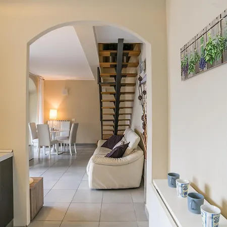 Apartment Guesthost - Flat X4 In With Swimming Pool! Nesso