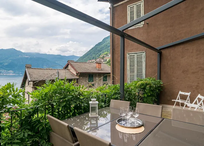 Guesthost - Flat X4 In With Swimming Pool! Nesso