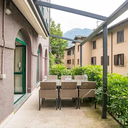 Apartament Guesthost - Flat X4 In With Swimming Pool! Nesso